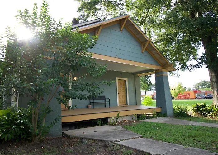 Cajun Hostel Downtown