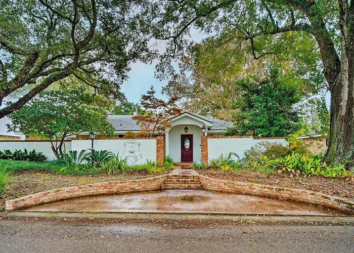 Charming Lafayette Home ~ 5 Mi To Downtown!