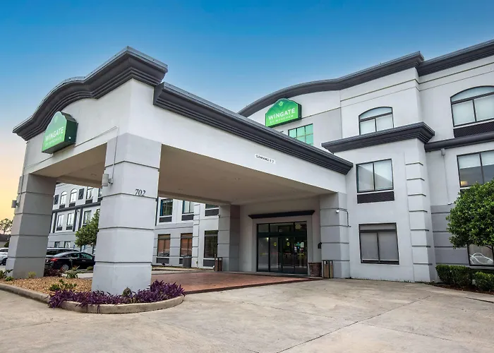 Wingate By Wyndham Lafayette Airport