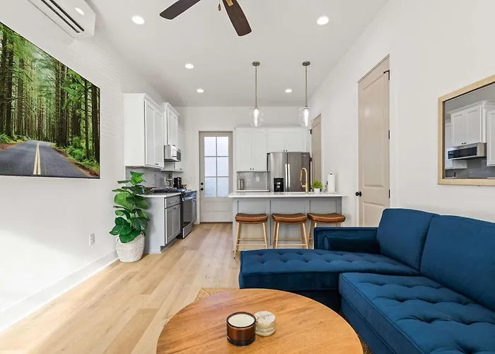 New Oakview Loft - River Ranch - 85 Tv - Office - Nespresso - 2 King Beds
