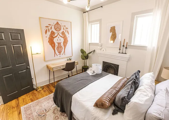 Art-Deco 1Br Near Downtown Lafayette