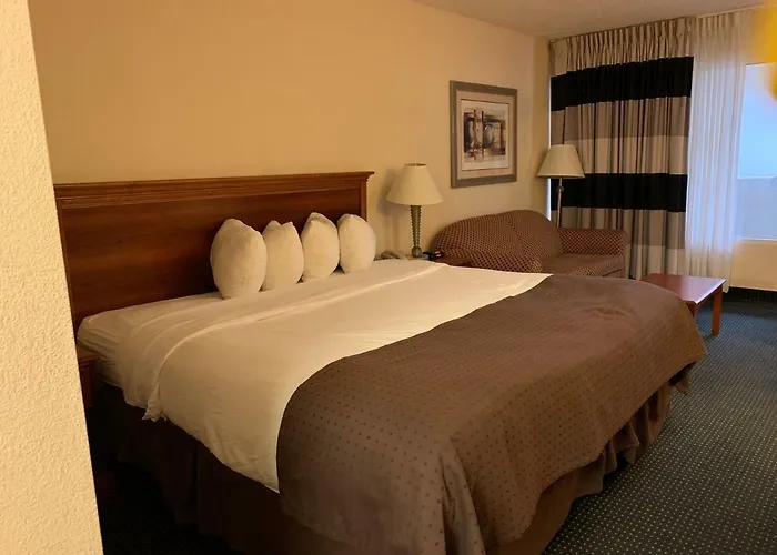 Garden Plaza Hotel